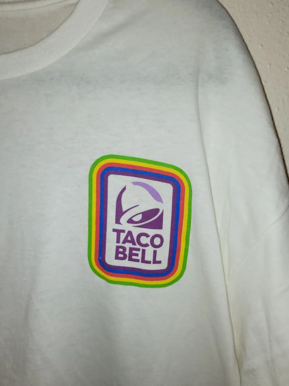 Taco Bell Mens Short Sleeve Tee With Colorful Graphic XL